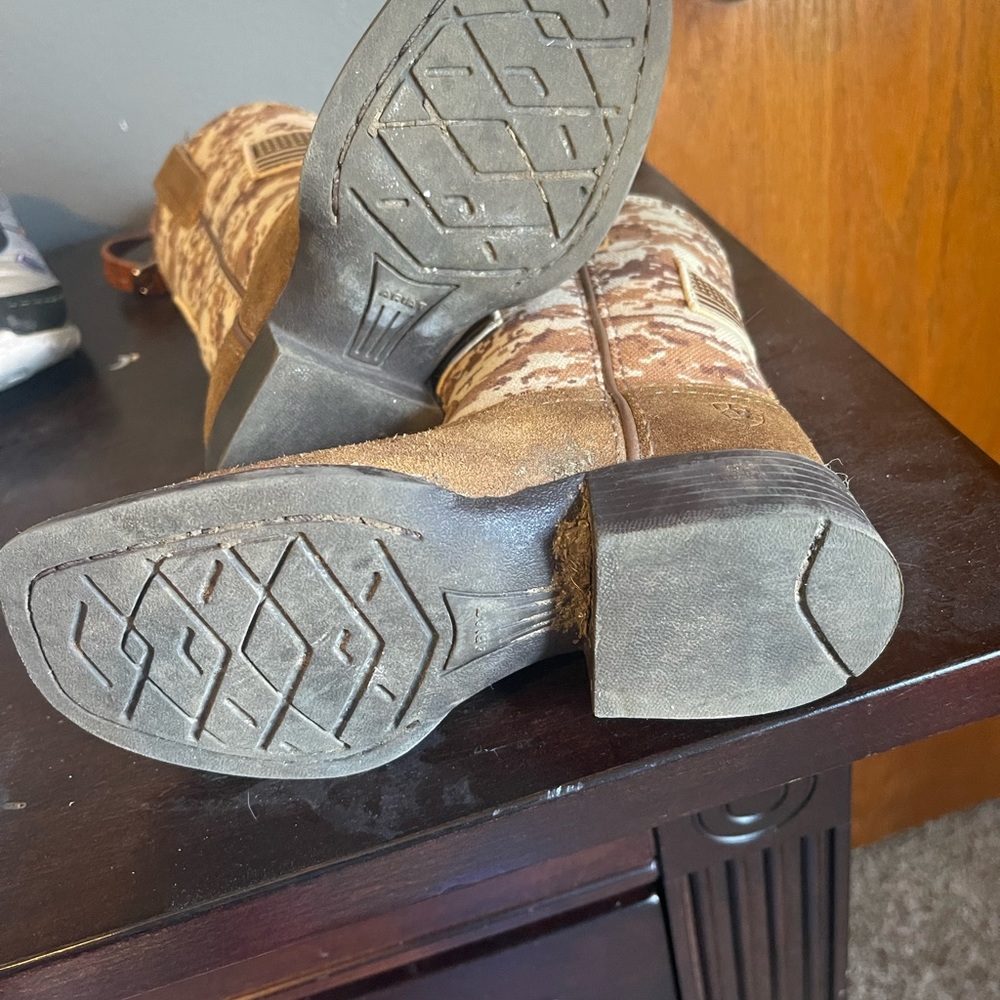 Little boy Ariat Boots